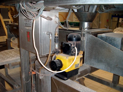 Élelmiszeripar nedvesítőszer adagolása \"G\" szivattyúval