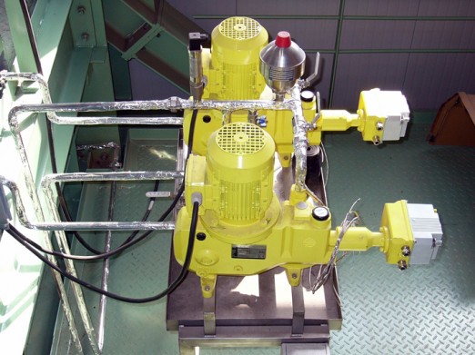 Spriccelő nagy adagolószivattyúk